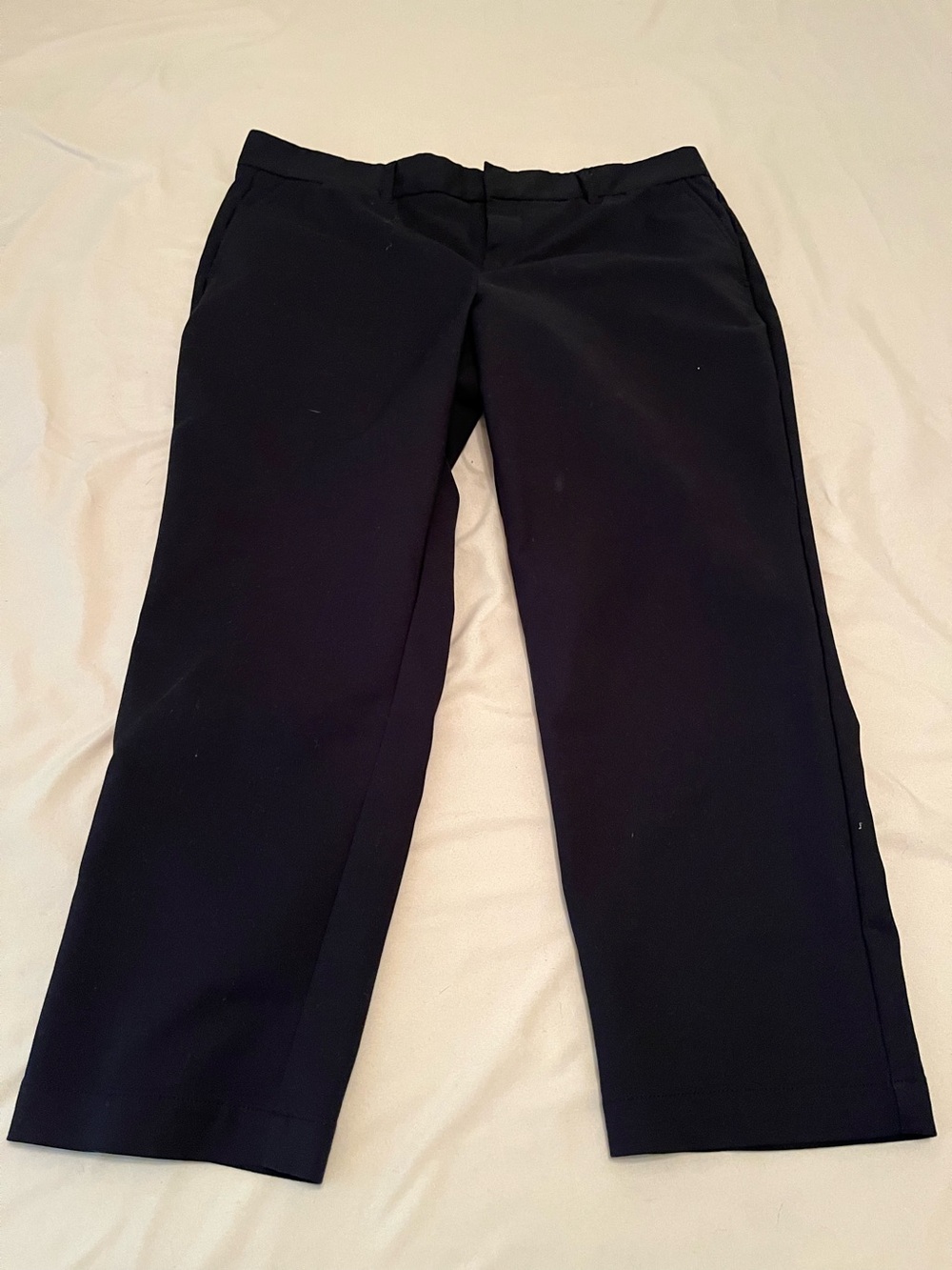 GAP Women's Black Classic Cropped Chino